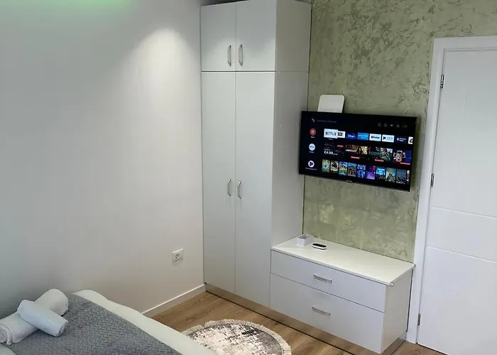 Luxury Center Apartamento *