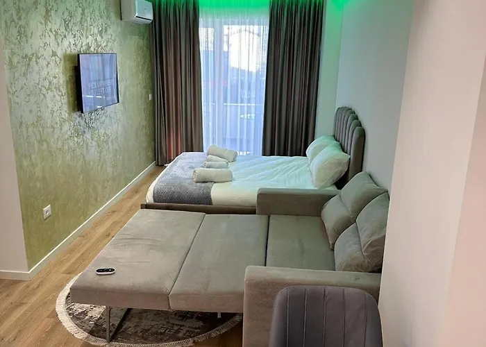 Luxury Center * Tirana