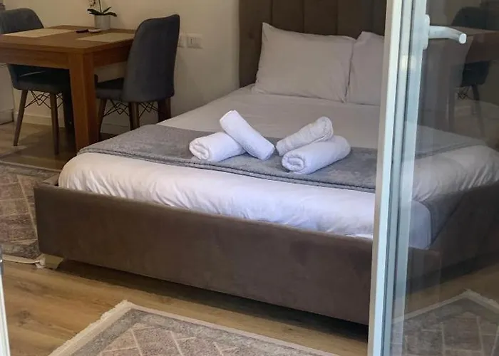 Luxury Center Apartamento *