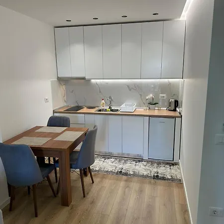 Apartment Luxury Center Tirana