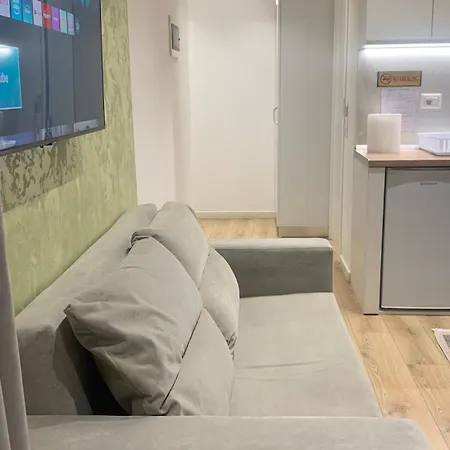 Luxury Center טיראנה