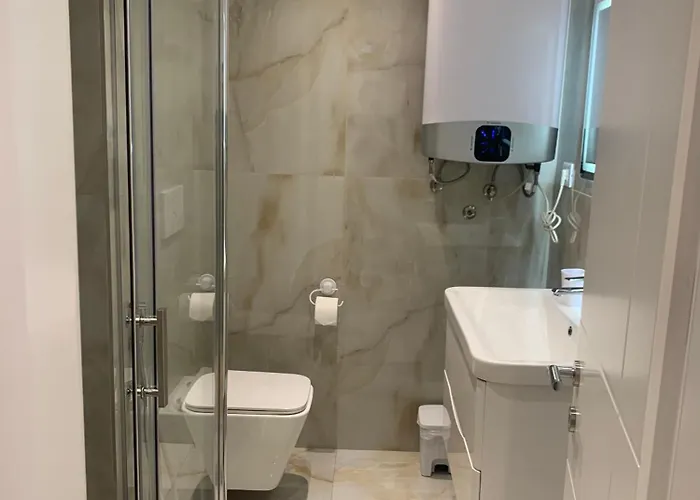 Luxury Center דירה