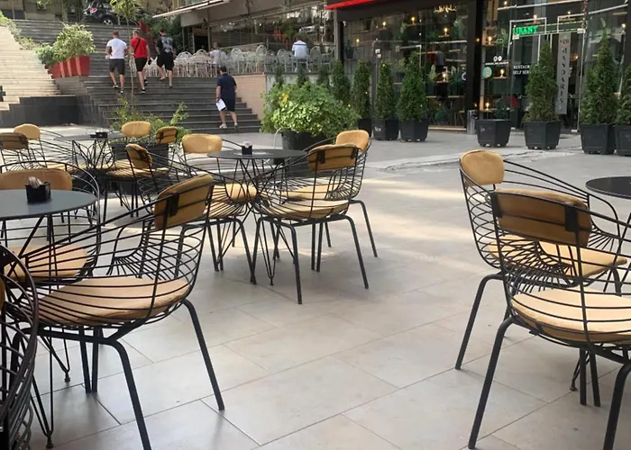 Luxury Center דירה