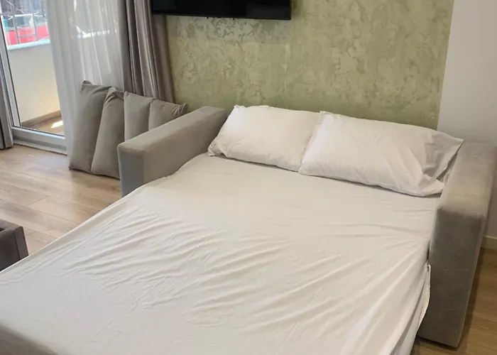 Luxury Center Apartament Tirana